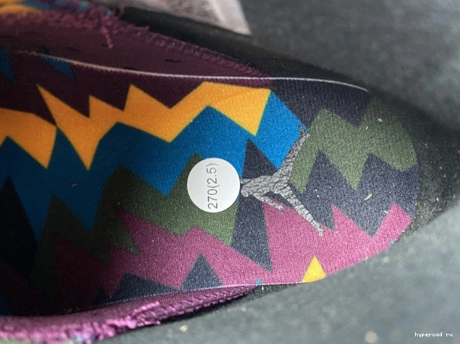 "Bordeaux "CT8529-063 Air 6 Jordan 1109